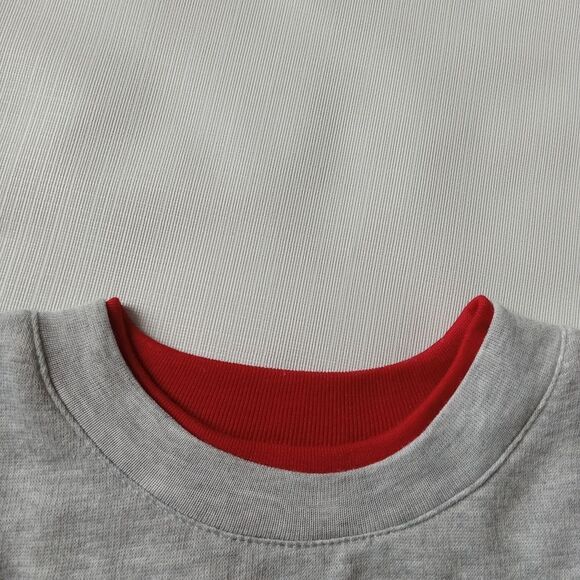 Basic Editions Vintage Sport Gray Holiday Crew Neck Sweater Women's Size Small - Picture 5 of 12